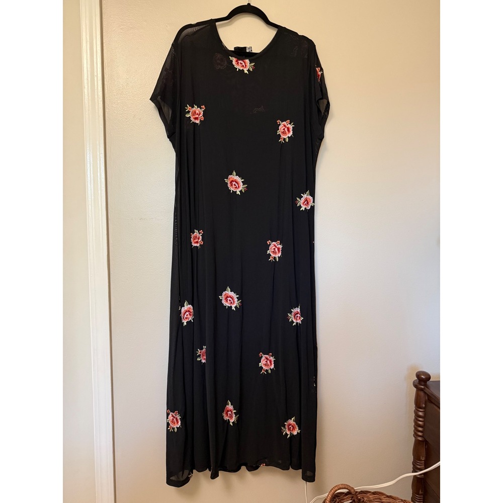 ASOS DESIGN Curve Black Mesh Floral Embroidered Maxi Dress Plus Size US 22